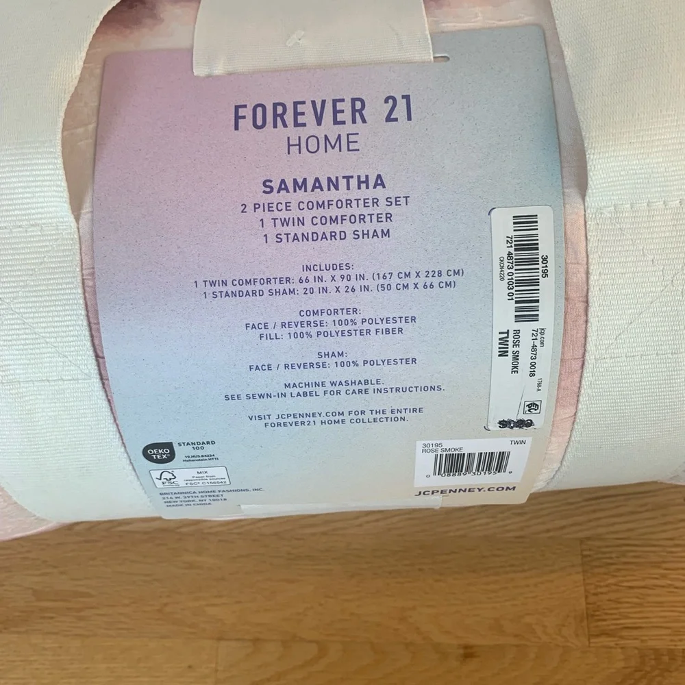 NEW Forever 21 Pink and White Tie Dye Twin Comforter Set